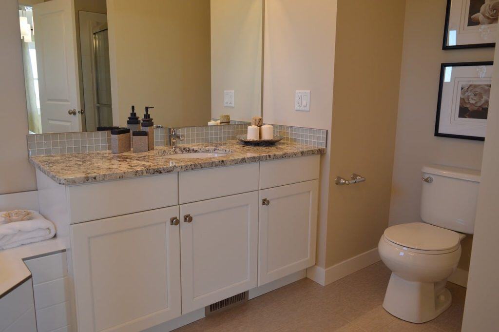 Maximize Your Bathroom Storage - 1 Maximize Your Bathroom Storage