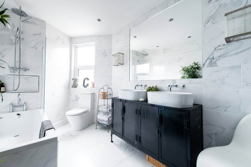 bathrooms with limited natural light - 4 bathrooms with limited natural light - 3